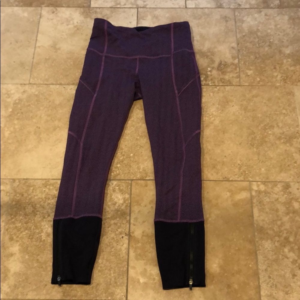 Lululemon rebel runner size 4 - Picture 7 of 7